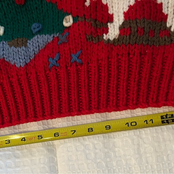 Handknit HolidaySweater by Club Classics Size L. - Picture 10 of 12
